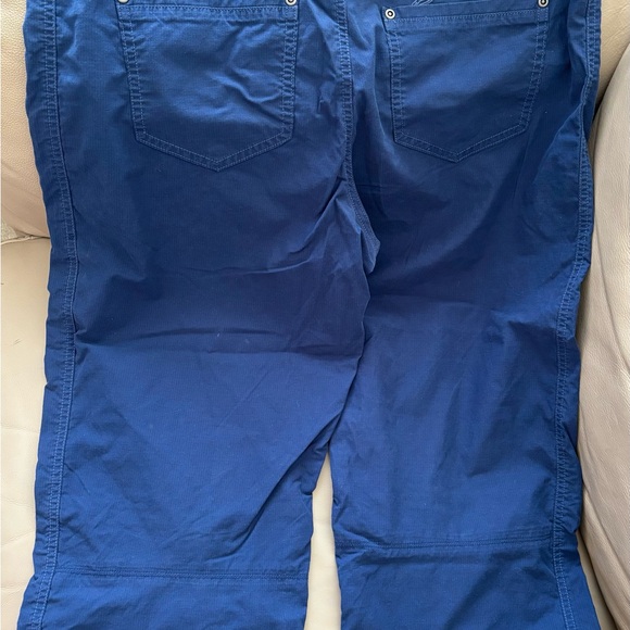 Women’s Capris by Kuhl - Picture 2 of 2